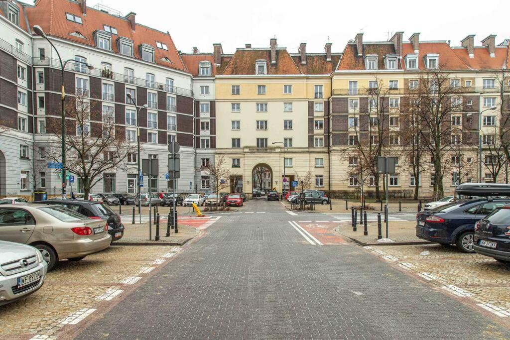 Wyzwolenia Apt , Lazienki Park & Zbawiciela Sq. 2' Varšava Exteriér fotografie